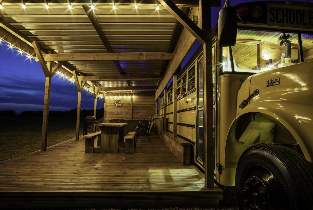 American School Bus - 1 Bedroom - Blossom Farm - Tiers Cross Johnston Exterior photo