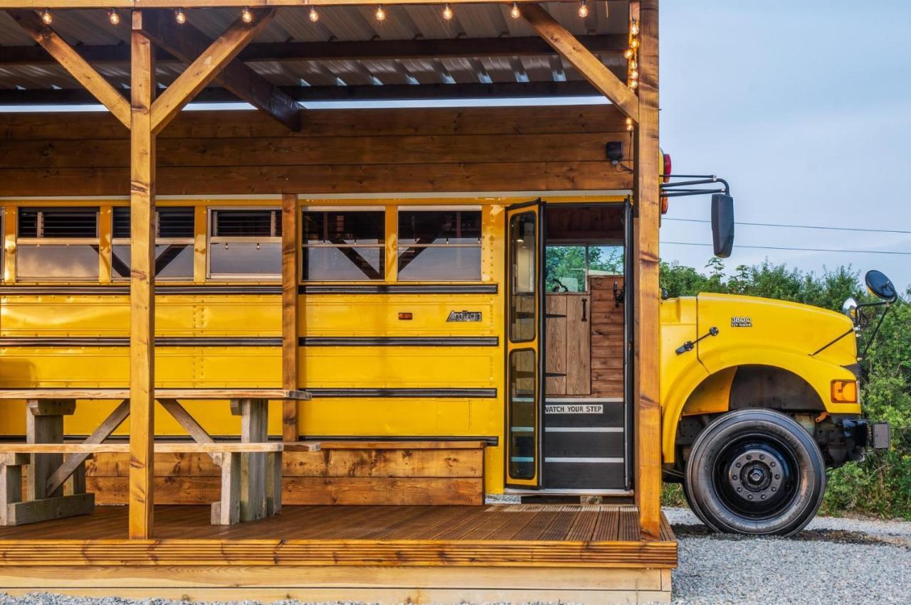American School Bus - 1 Bedroom - Blossom Farm - Tiers Cross Johnston Exterior photo